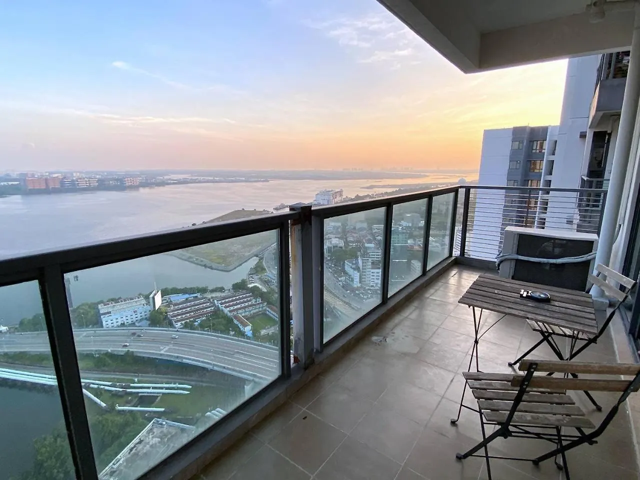 R&F Princess Cove Jb Apartment Suites By Sc Homestay Johor Bahru 0*,  Malaysia